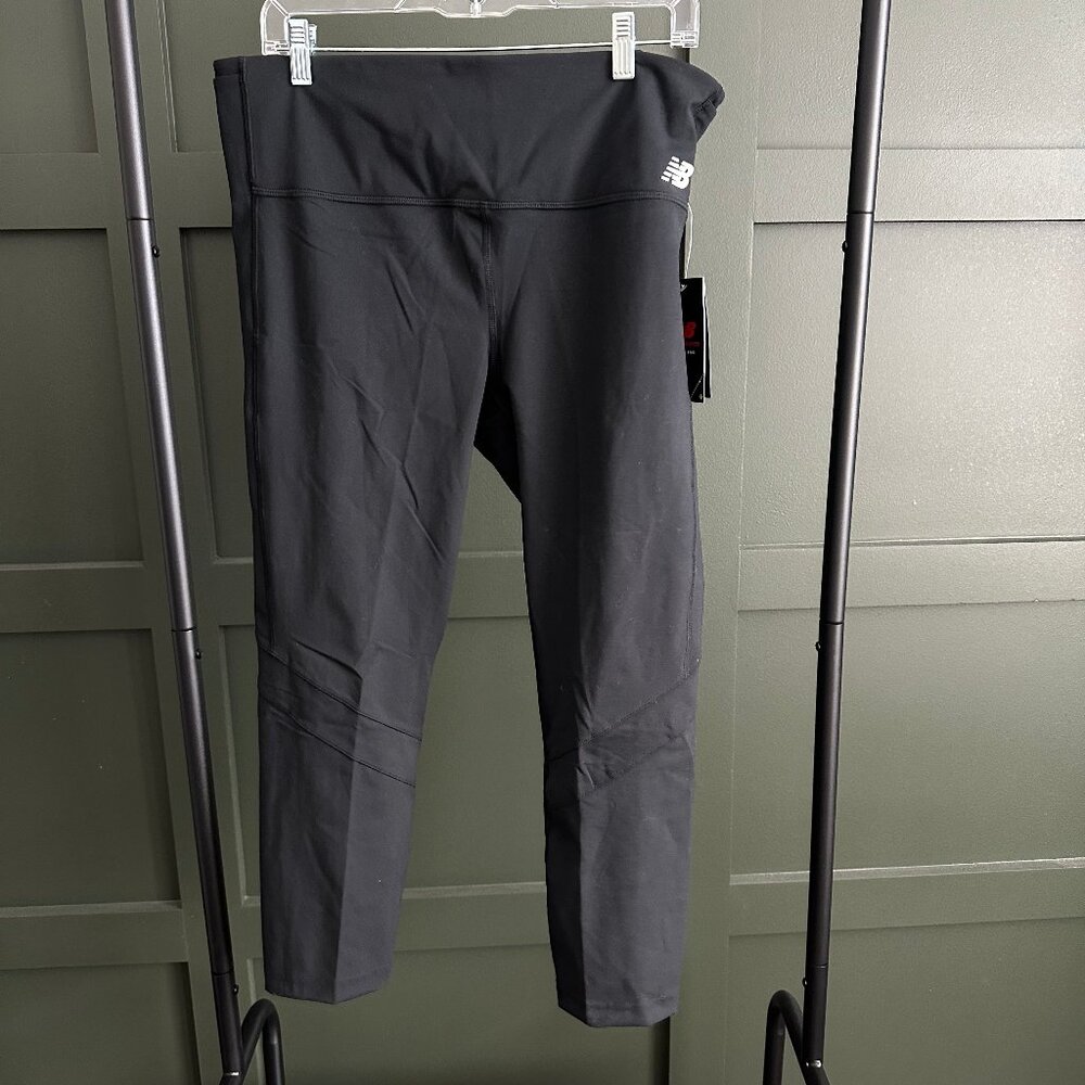 Basic Black High Rise Workout Tights NWT New Balance